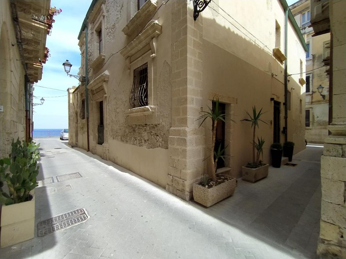 La Punta Di Ortigia Holiday Home 시라쿠사 외부 사진